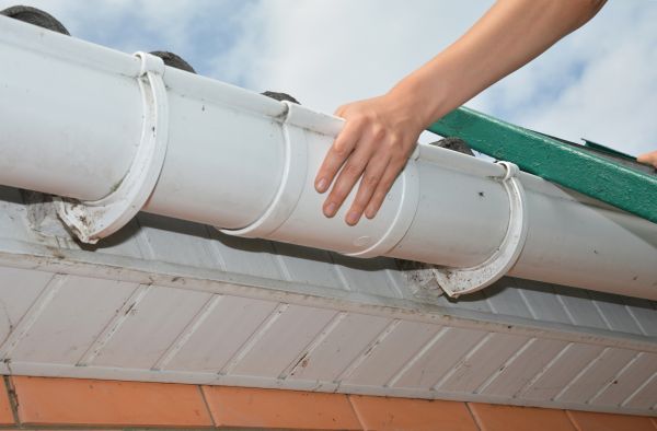 Gutter Reattachment in Cincinnati